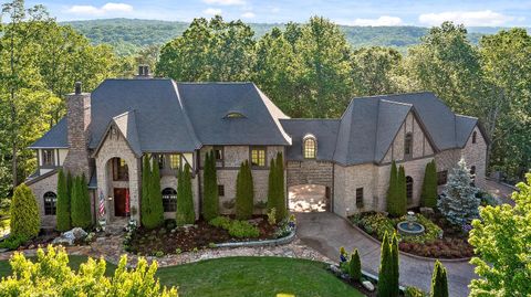 Photo of 4405 Hawk Ridge Court, Signal Mountain, TN 37377 (MLS # 1516781)