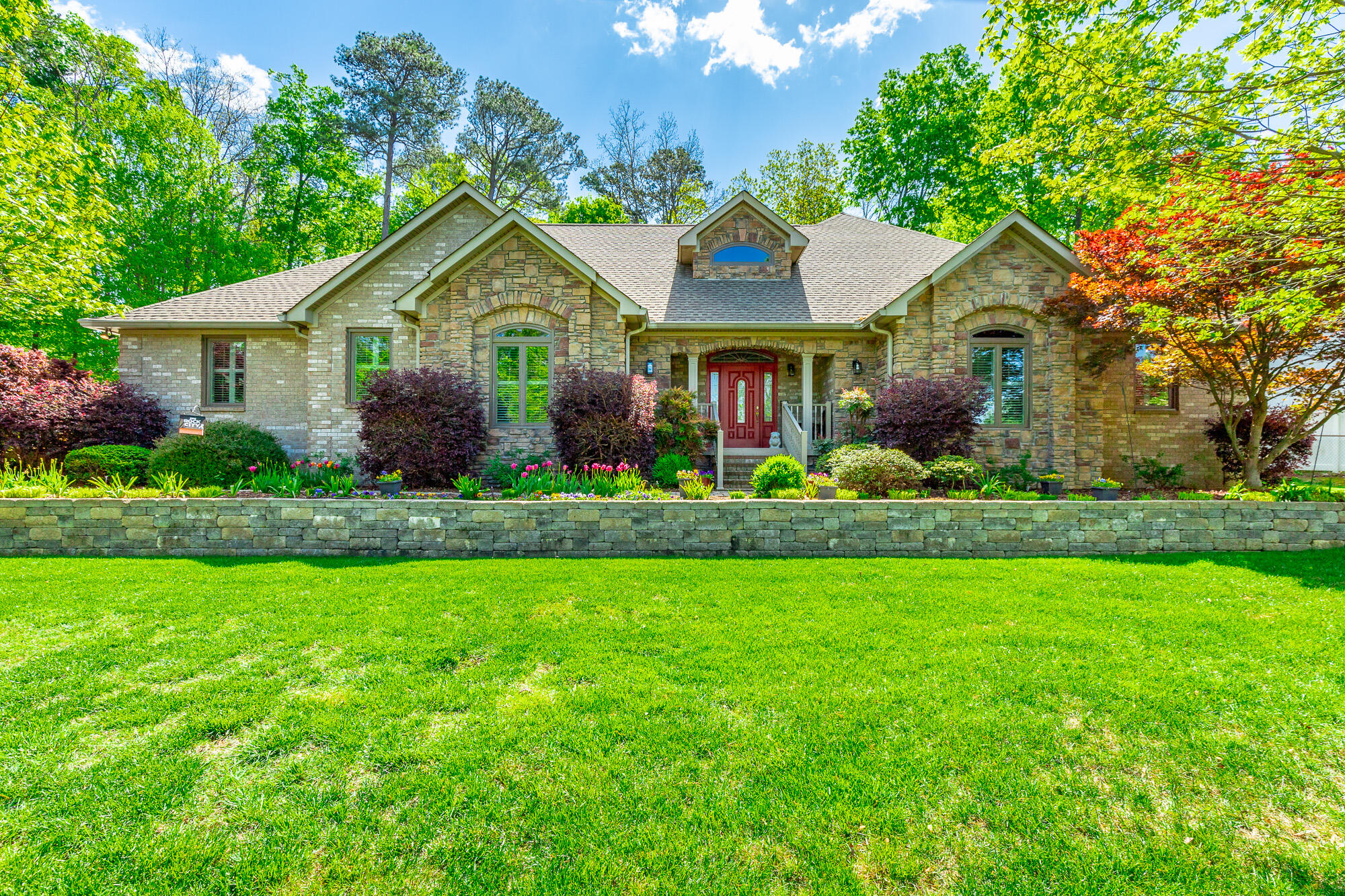 2038 N Concord Road, Chattanooga, Tennessee image 1