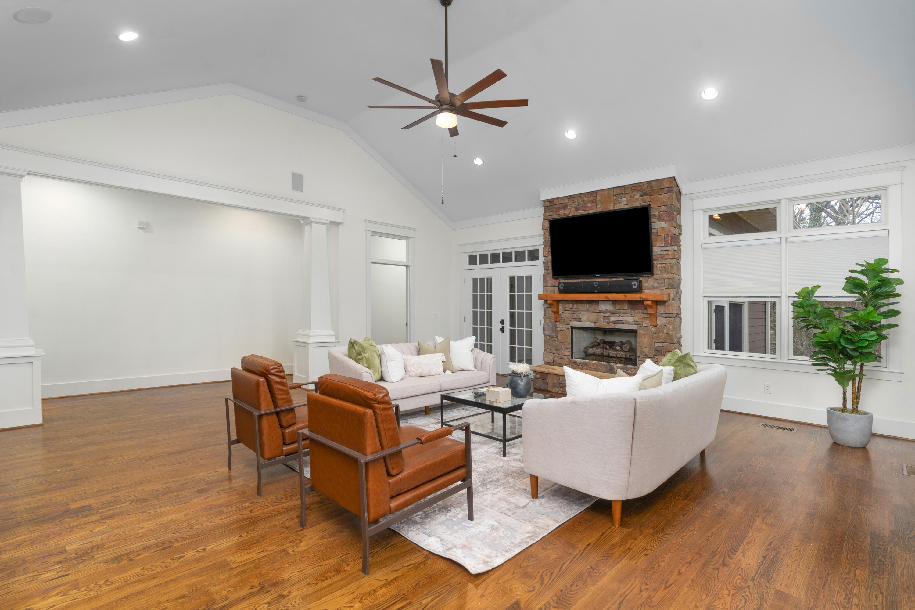 714 Berry Spring Path, Signal Mountain, Tennessee image 16