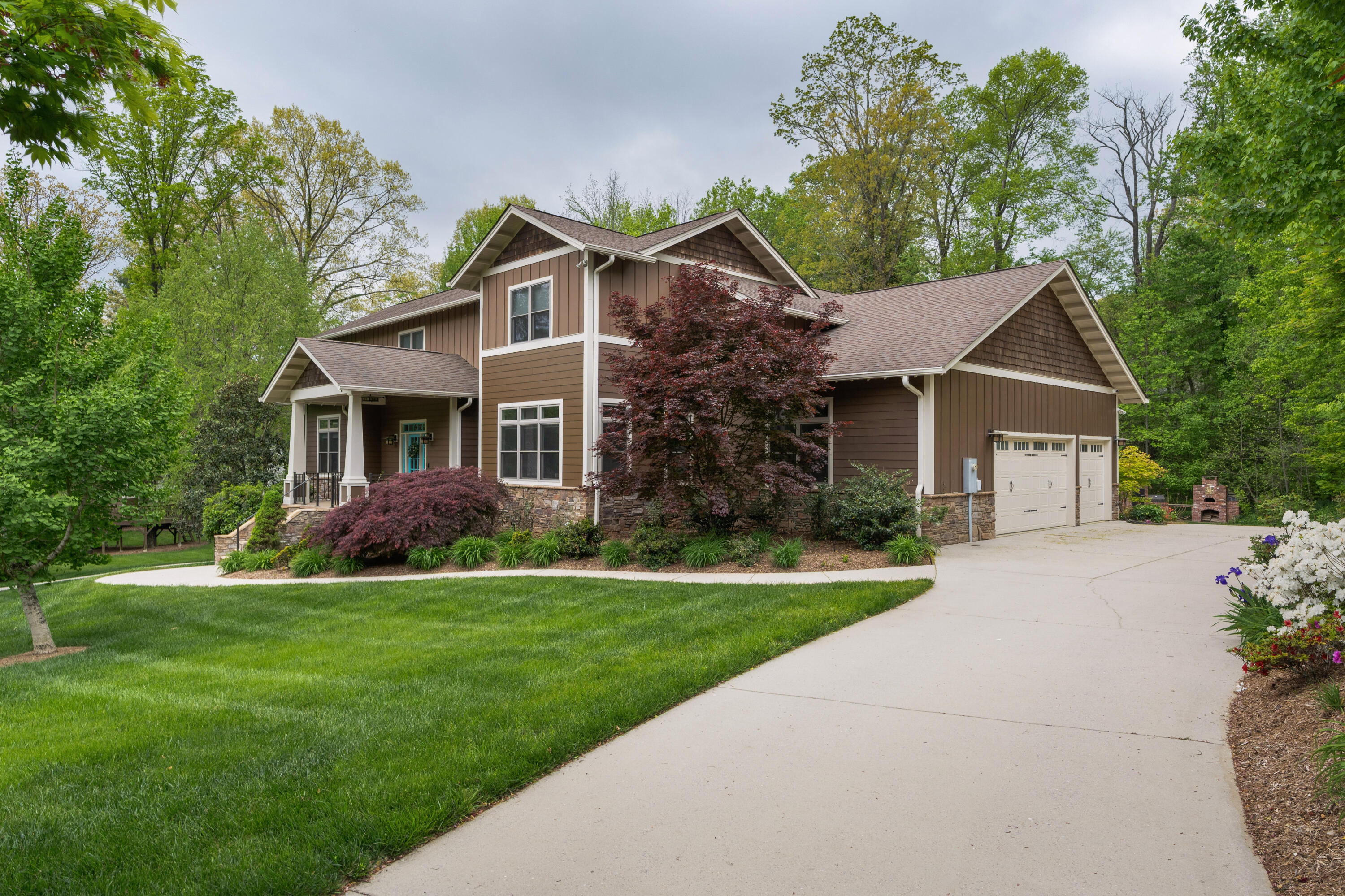 714 Berry Spring Path, Signal Mountain, Tennessee image 5