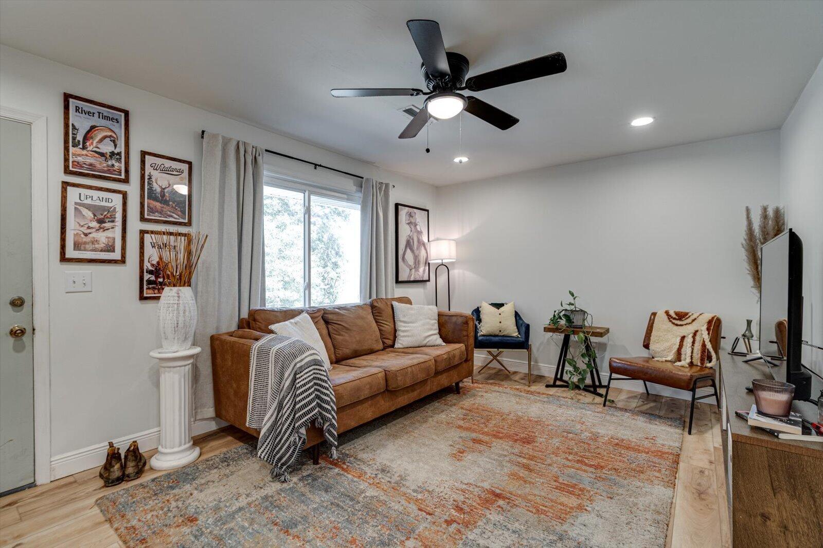 6740 Creek Road