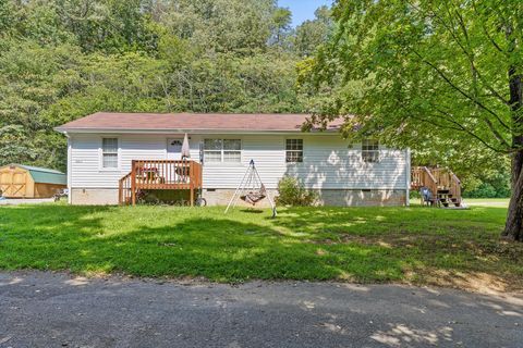 Photo of 11219 Dayton Pike, Soddy Daisy, TN 37379 (MLS # 1522389)