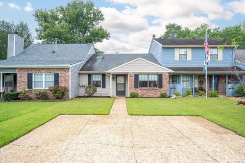 1306 Leaside Lane Hixson TN 37343