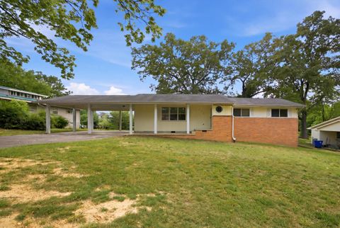 Photo of 512 Appian Way, Chattanooga, TN 37415 (MLS # 1533014)
