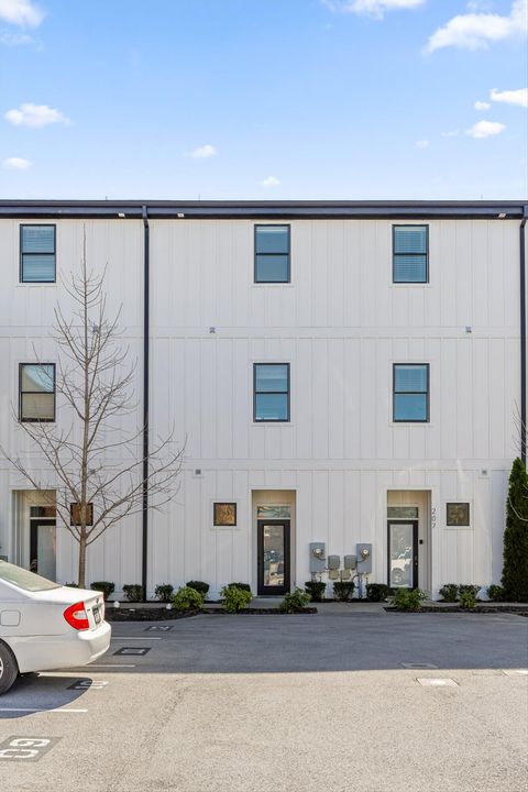 Tiny photo for 209 W 16th Street, Chattanooga, TN 37408 (MLS # 1530655)