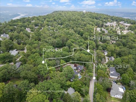 Photo of 307 Park Road, Lookout Mountain, TN 37350 (MLS # 1513402)