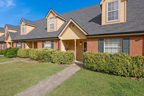 Photo of 1116 Lenny Lane, Chattanooga, TN 37421 (MLS # 1522112)