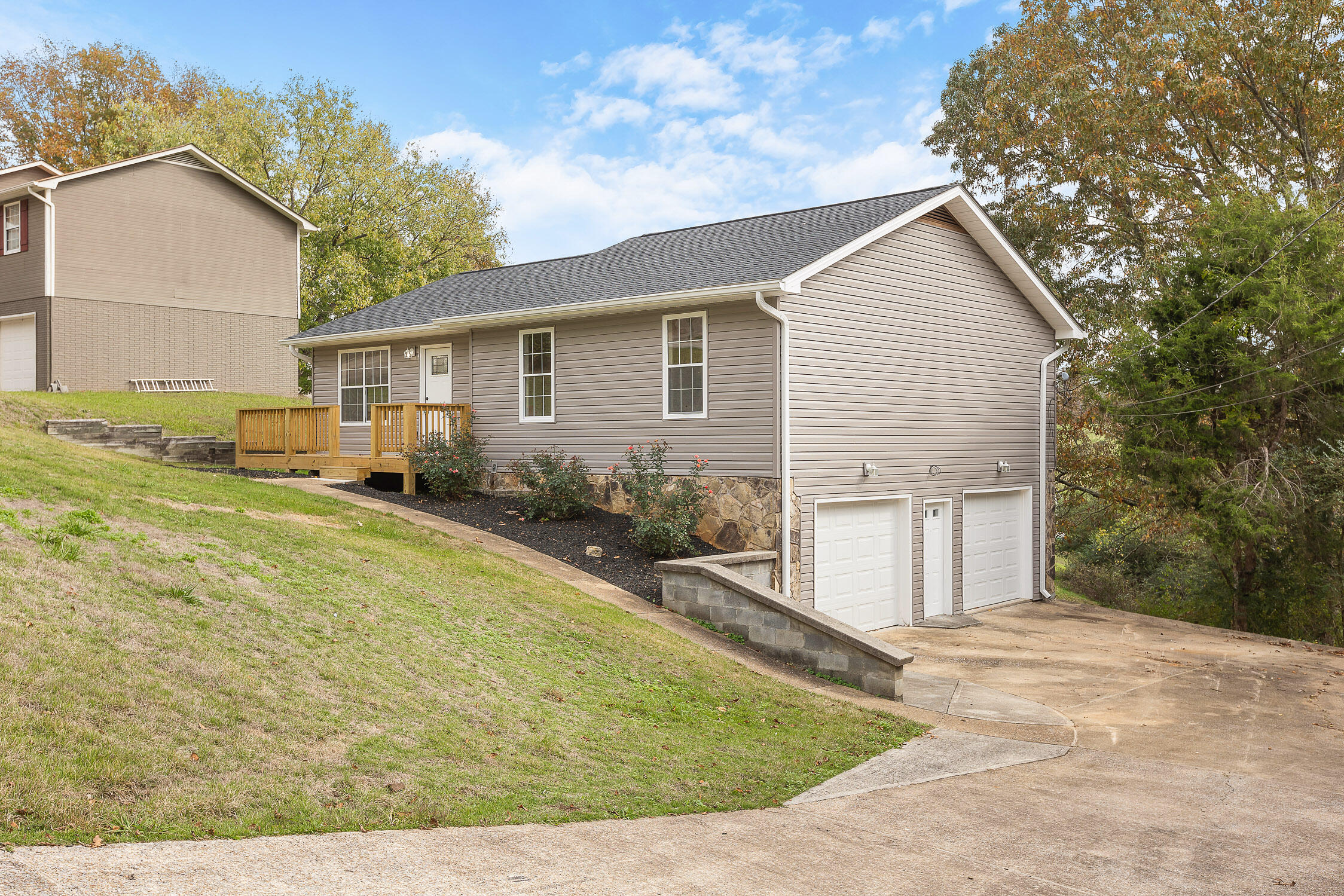 8718 Forest Pond Drive, Harrison, Tennessee image 30