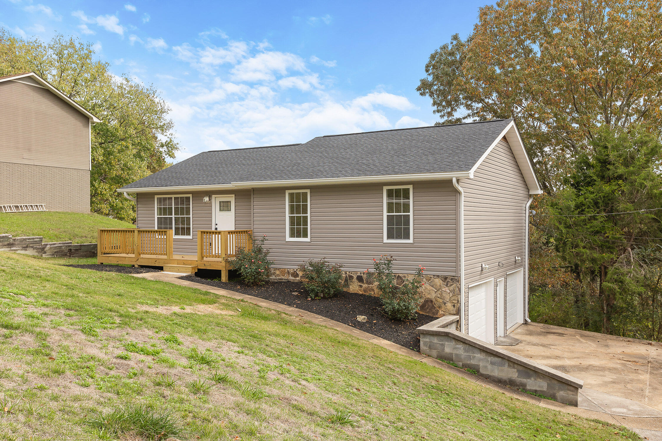8718 Forest Pond Drive, Harrison, Tennessee image 32