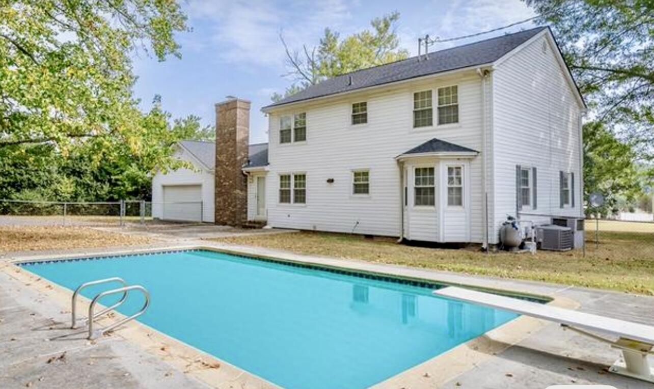 2512 Dug Gap Road
