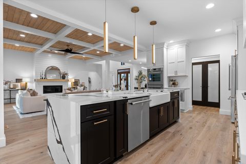 Tiny photo for 6517 Shelter Cove Drive, Hixson, TN 37343 (MLS # 1520474)