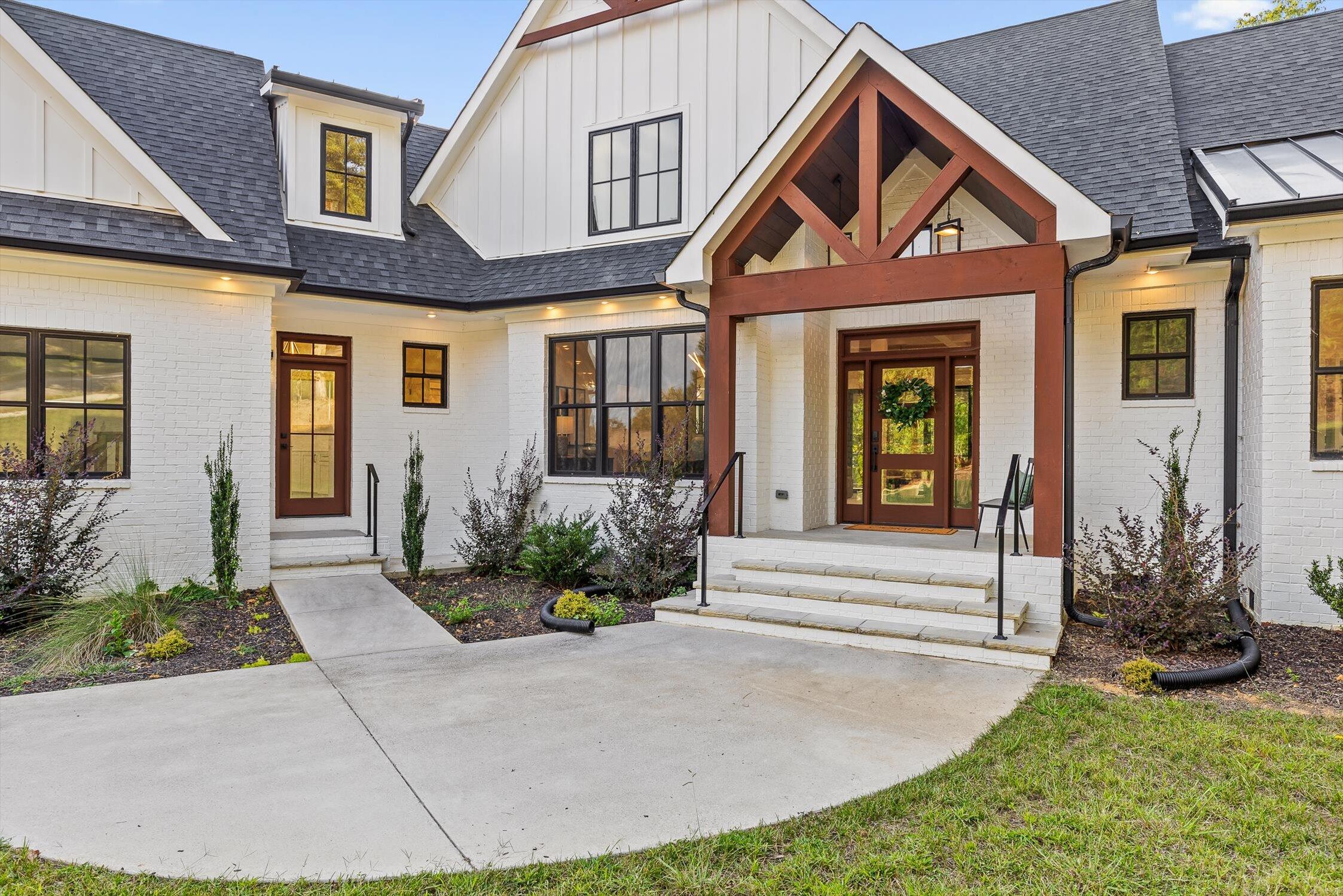 6517 Shelter Cove Drive