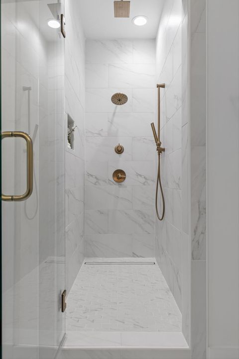 Tiny photo for 6517 Shelter Cove Drive, Hixson, TN 37343 (MLS # 1520474)