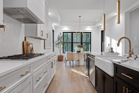 Tiny photo for 6517 Shelter Cove Drive, Hixson, TN 37343 (MLS # 1520474)