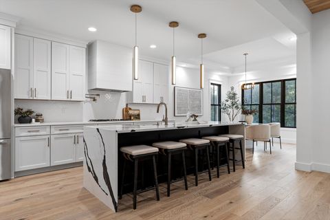 Tiny photo for 6517 Shelter Cove Drive, Hixson, TN 37343 (MLS # 1520474)