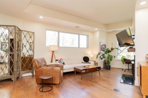 Tiny photo for 4 Cherokee Boulevard, Chattanooga, TN 37405 (MLS # 1526960)