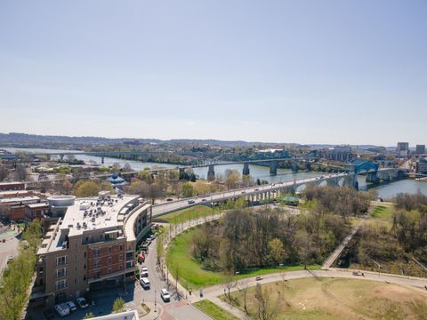 Tiny photo for 4 Cherokee Boulevard, Chattanooga, TN 37405 (MLS # 1526960)