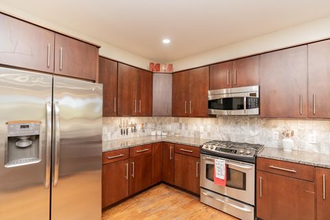 Tiny photo for 4 Cherokee Boulevard, Chattanooga, TN 37405 (MLS # 1526960)