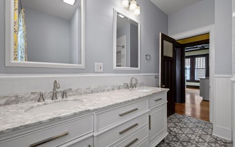 Tiny photo for 1502 Bailey Avenue, Chattanooga, TN 37404 (MLS # 1528595)