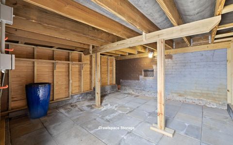 Tiny photo for 1502 Bailey Avenue, Chattanooga, TN 37404 (MLS # 1528595)