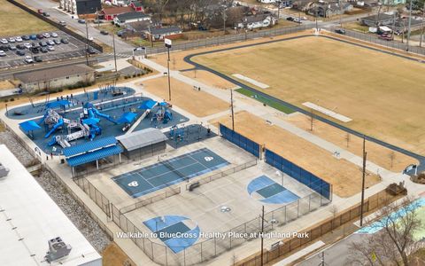 Tiny photo for 1502 Bailey Avenue, Chattanooga, TN 37404 (MLS # 1528595)