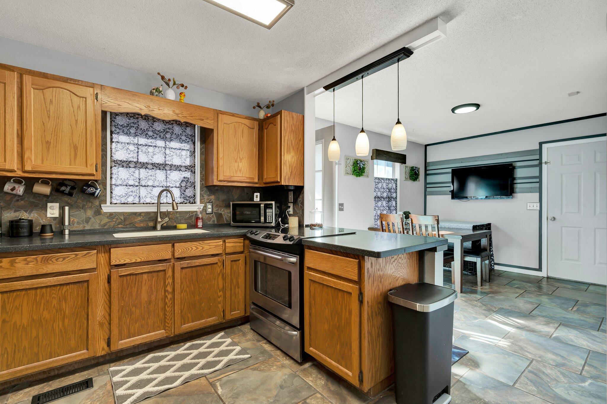 3351 Somerset Drive, Cleveland, Tennessee image 10