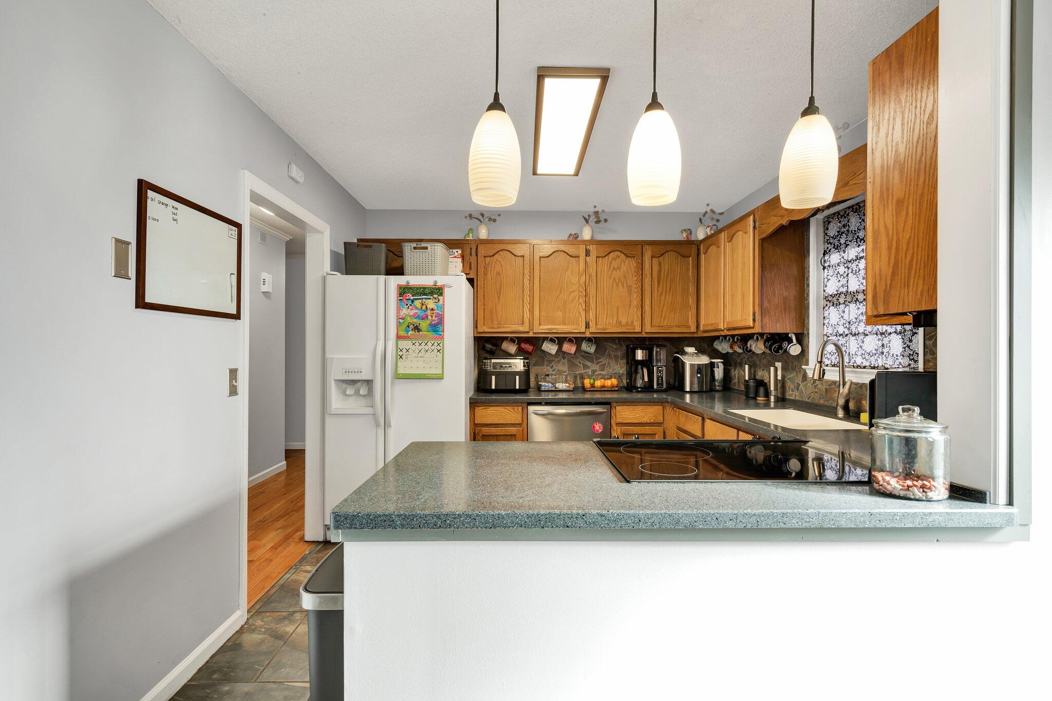 3351 Somerset Drive, Cleveland, Tennessee image 12
