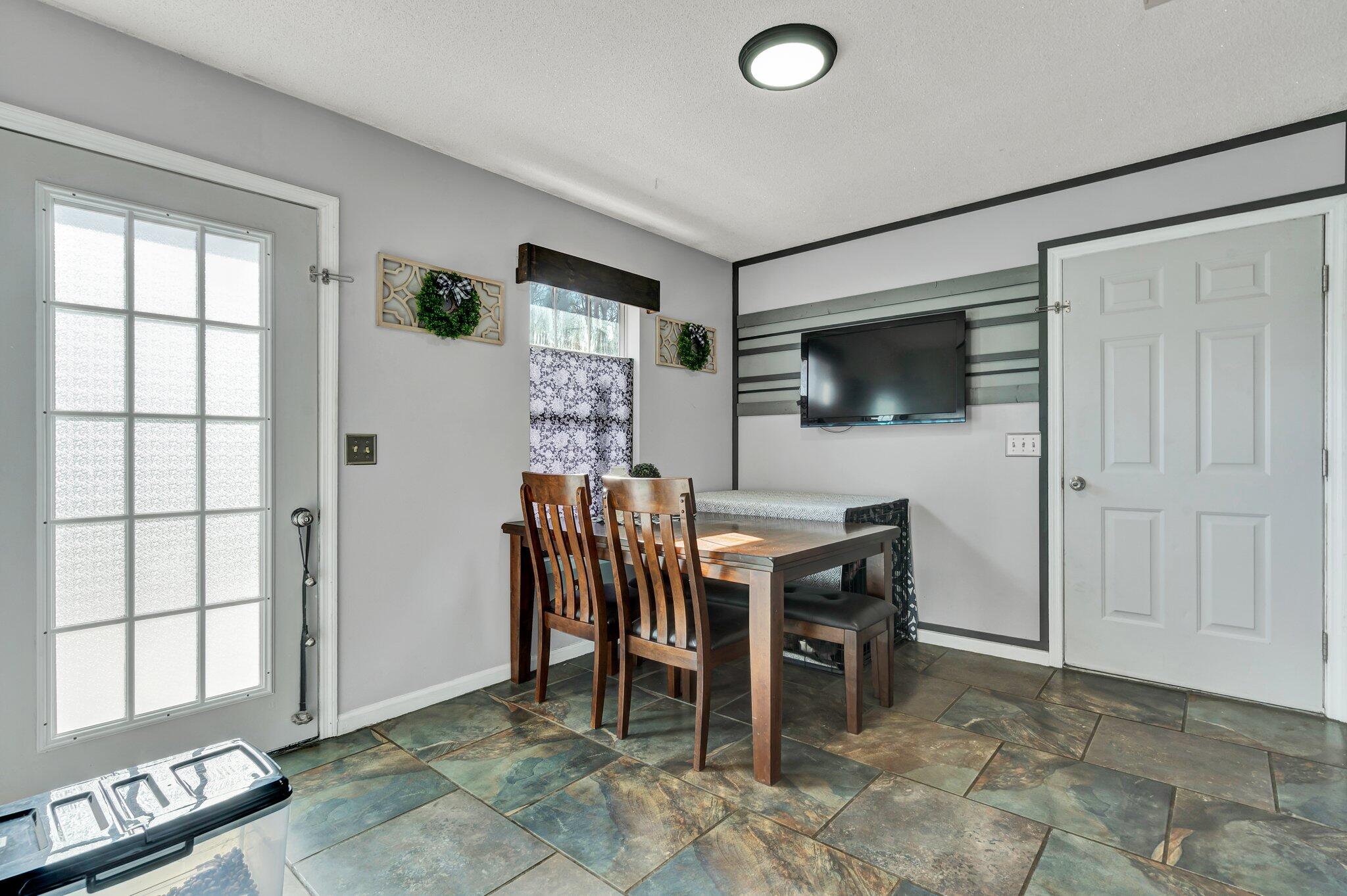 3351 Somerset Drive, Cleveland, Tennessee image 7
