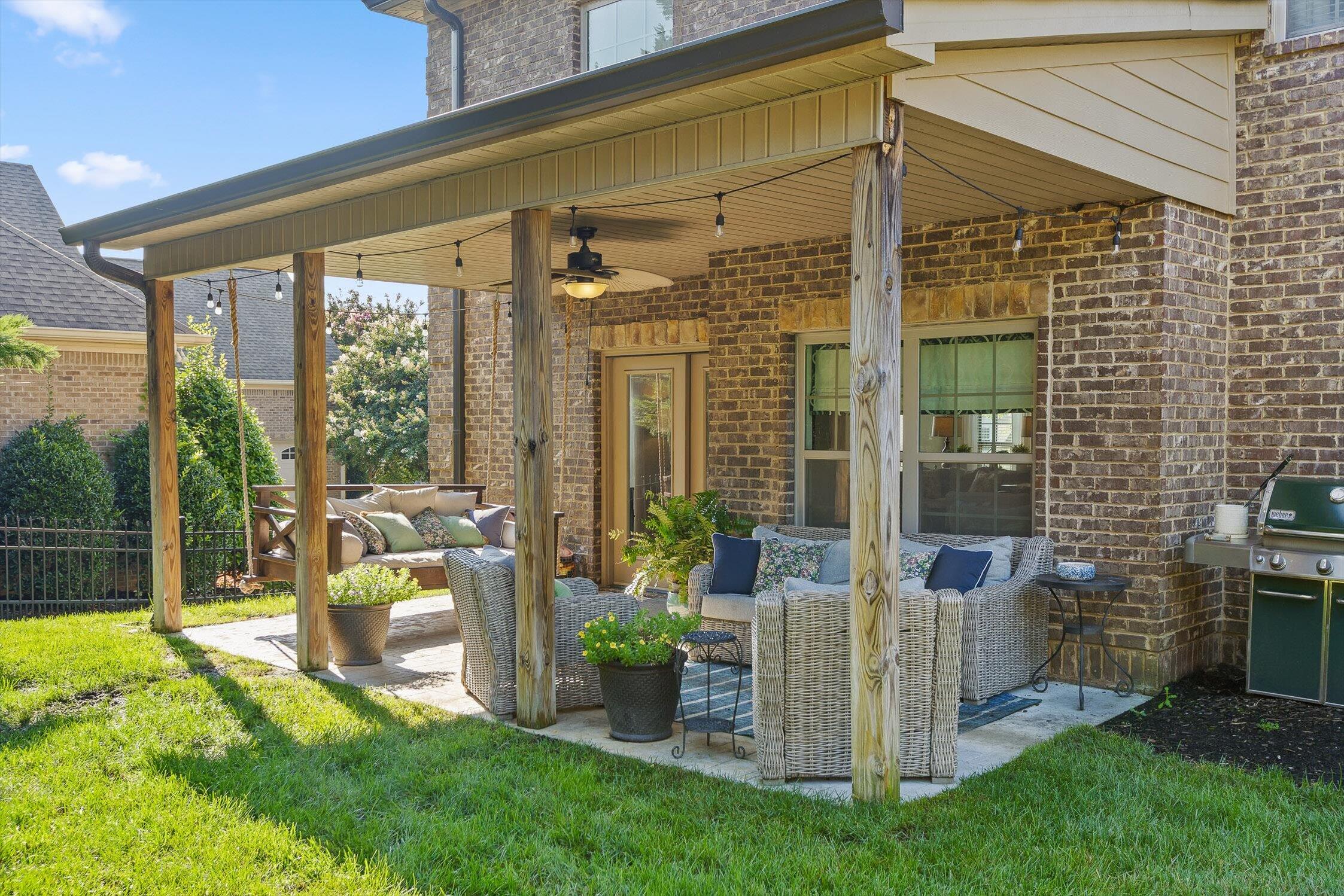 Knoxville, Tennessee 37922, United States, 3 Bedrooms Bedrooms, ,4 BathroomsBathrooms,Residential,Active,195213