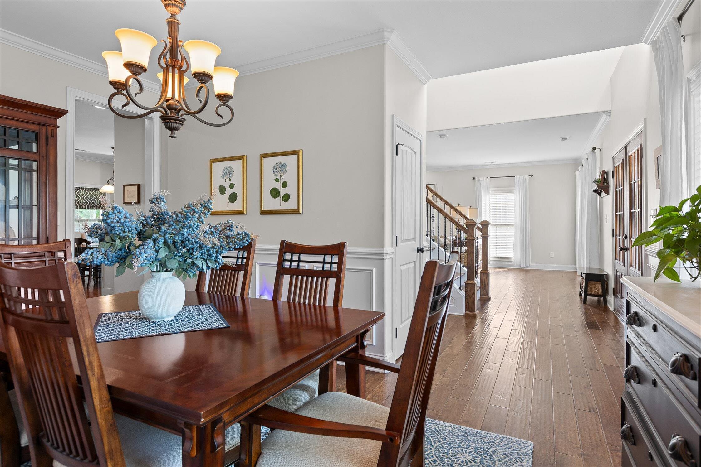 Knoxville, Tennessee 37922, United States, 3 Bedrooms Bedrooms, ,4 BathroomsBathrooms,Residential,Active,195213