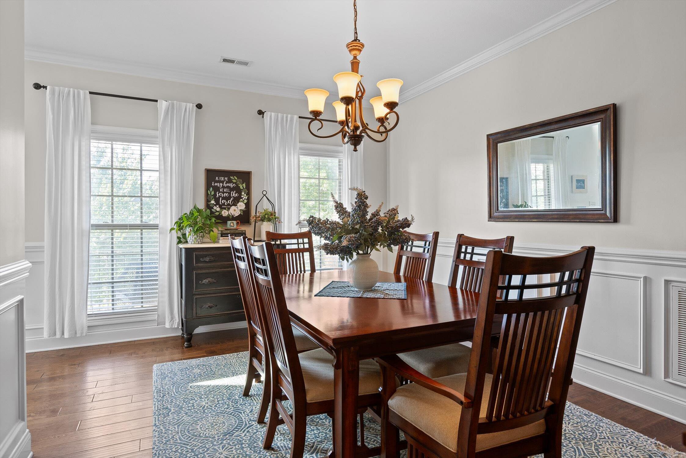 Knoxville, Tennessee 37922, United States, 3 Bedrooms Bedrooms, ,4 BathroomsBathrooms,Residential,Active,195213