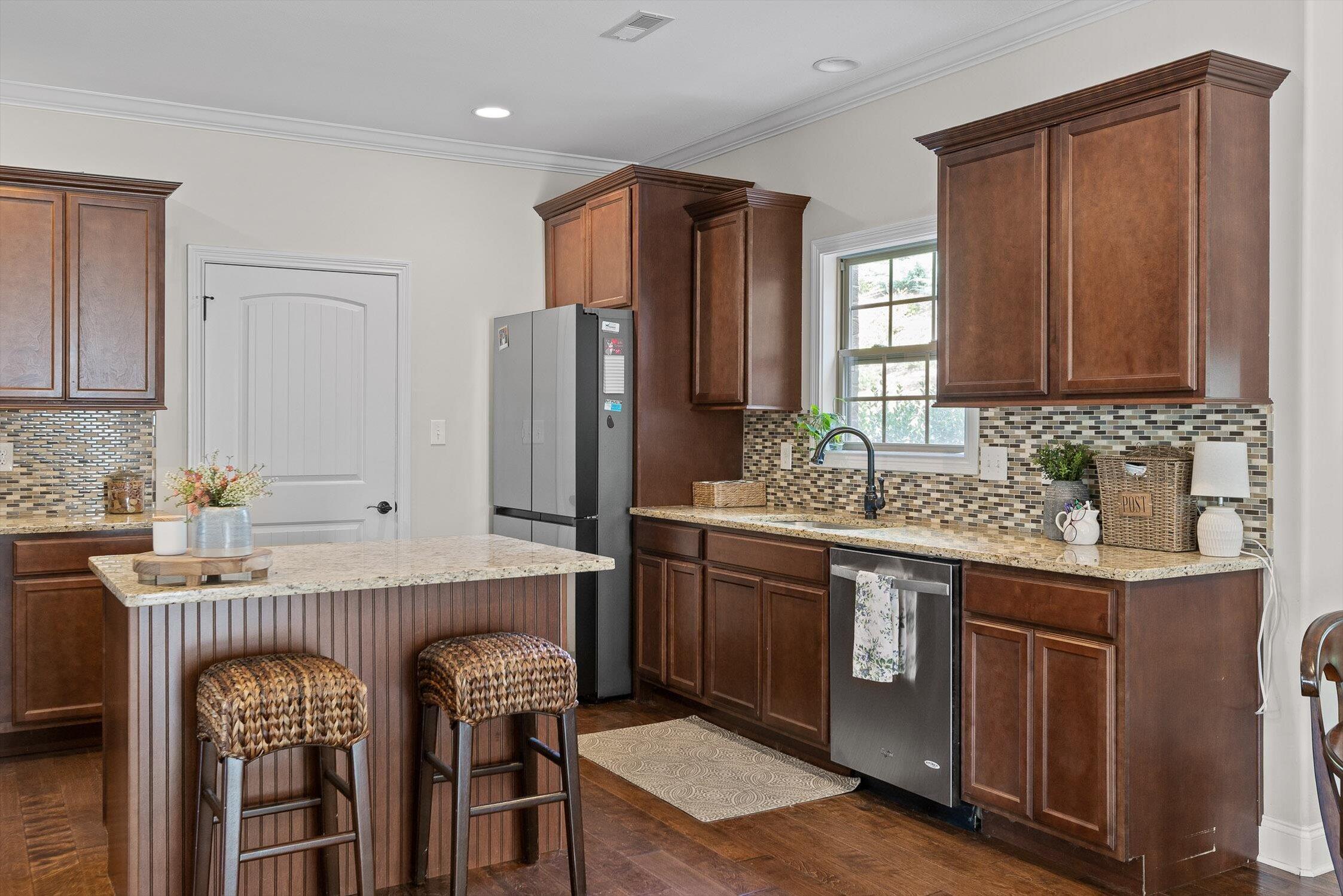 Knoxville, Tennessee 37922, United States, 3 Bedrooms Bedrooms, ,4 BathroomsBathrooms,Residential,Active,195213