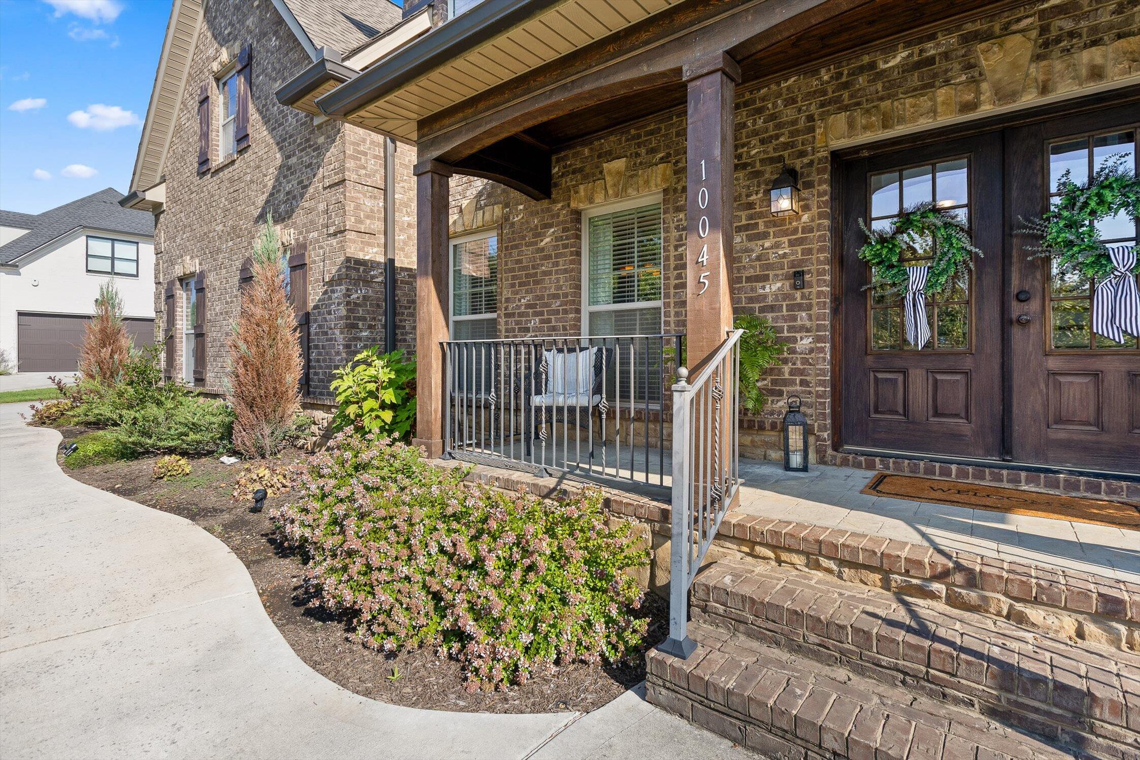 Knoxville, Tennessee 37922, United States, 3 Bedrooms Bedrooms, ,4 BathroomsBathrooms,Residential,Active,195213