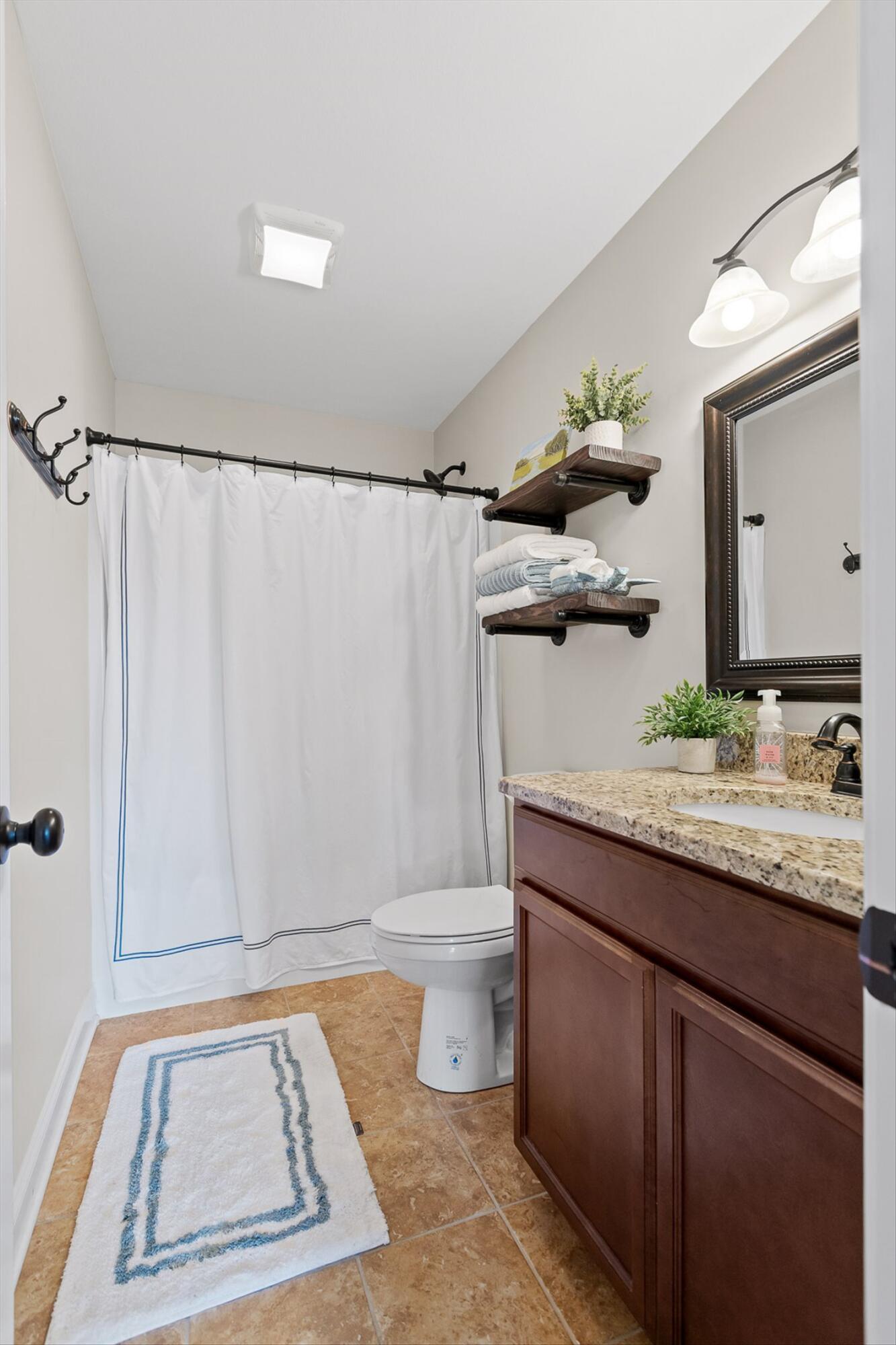 Knoxville, Tennessee 37922, United States, 3 Bedrooms Bedrooms, ,4 BathroomsBathrooms,Residential,Active,195213