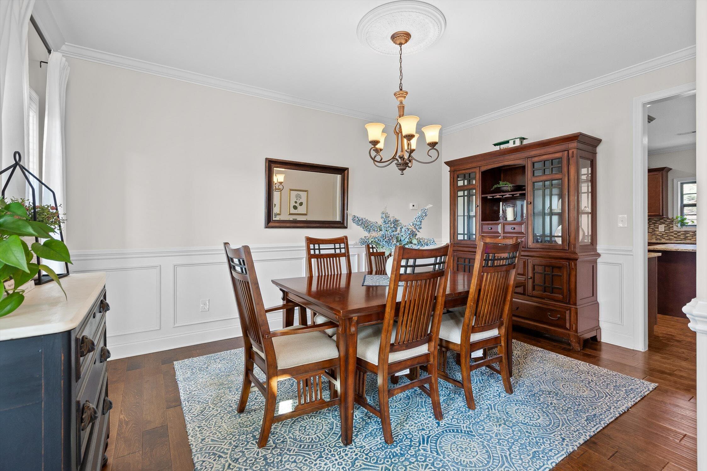 Knoxville, Tennessee 37922, United States, 3 Bedrooms Bedrooms, ,4 BathroomsBathrooms,Residential,Active,195213