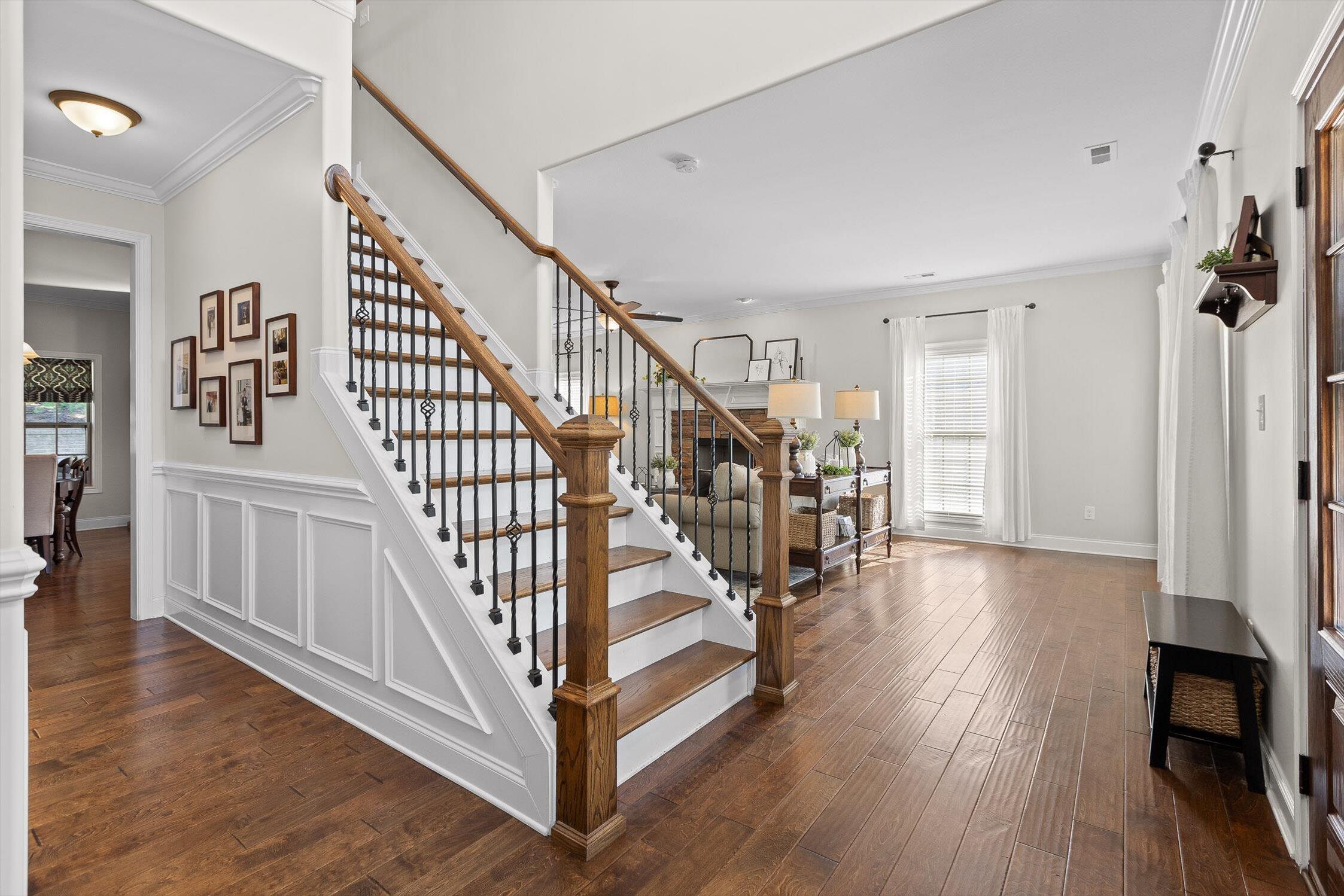 Knoxville, Tennessee 37922, United States, 3 Bedrooms Bedrooms, ,4 BathroomsBathrooms,Residential,Active,195213