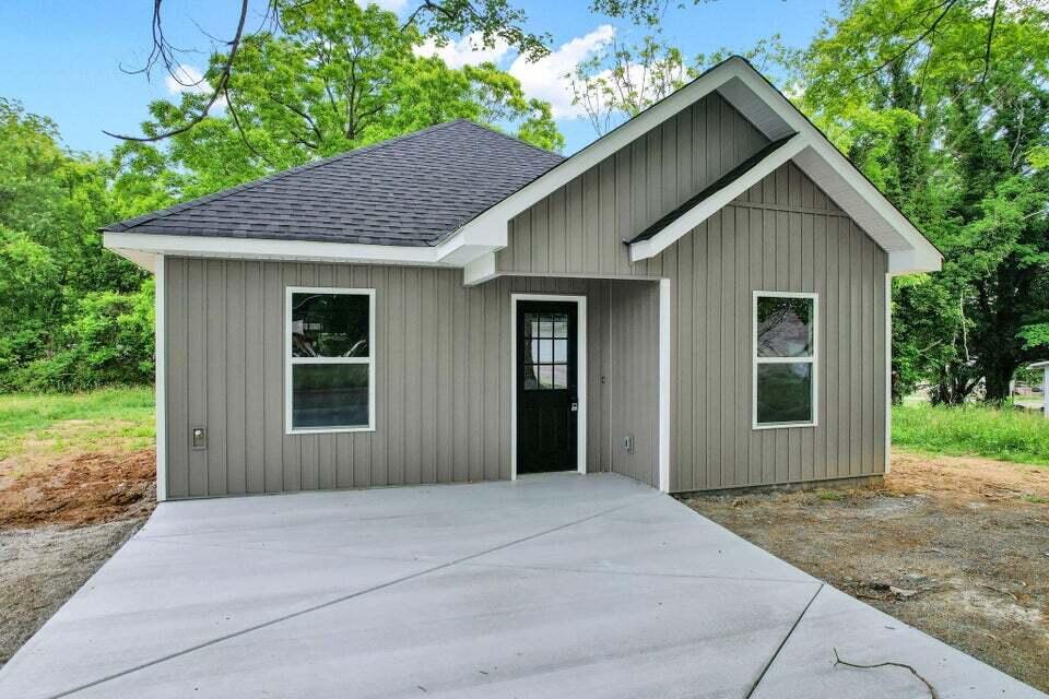 22 Ingleside Avenue