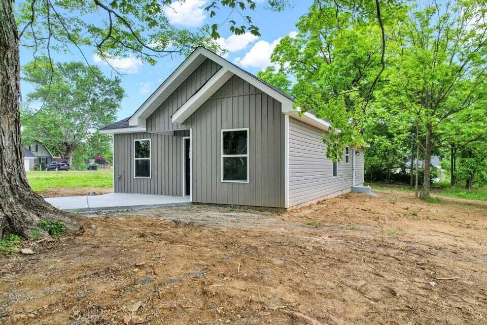 22 Ingleside Avenue