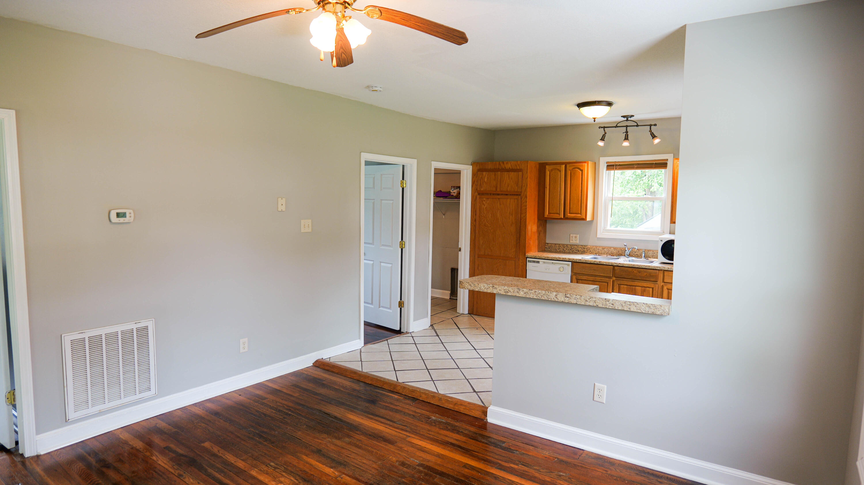 1728 Price Avenue, Knoxville, Tennessee image 11