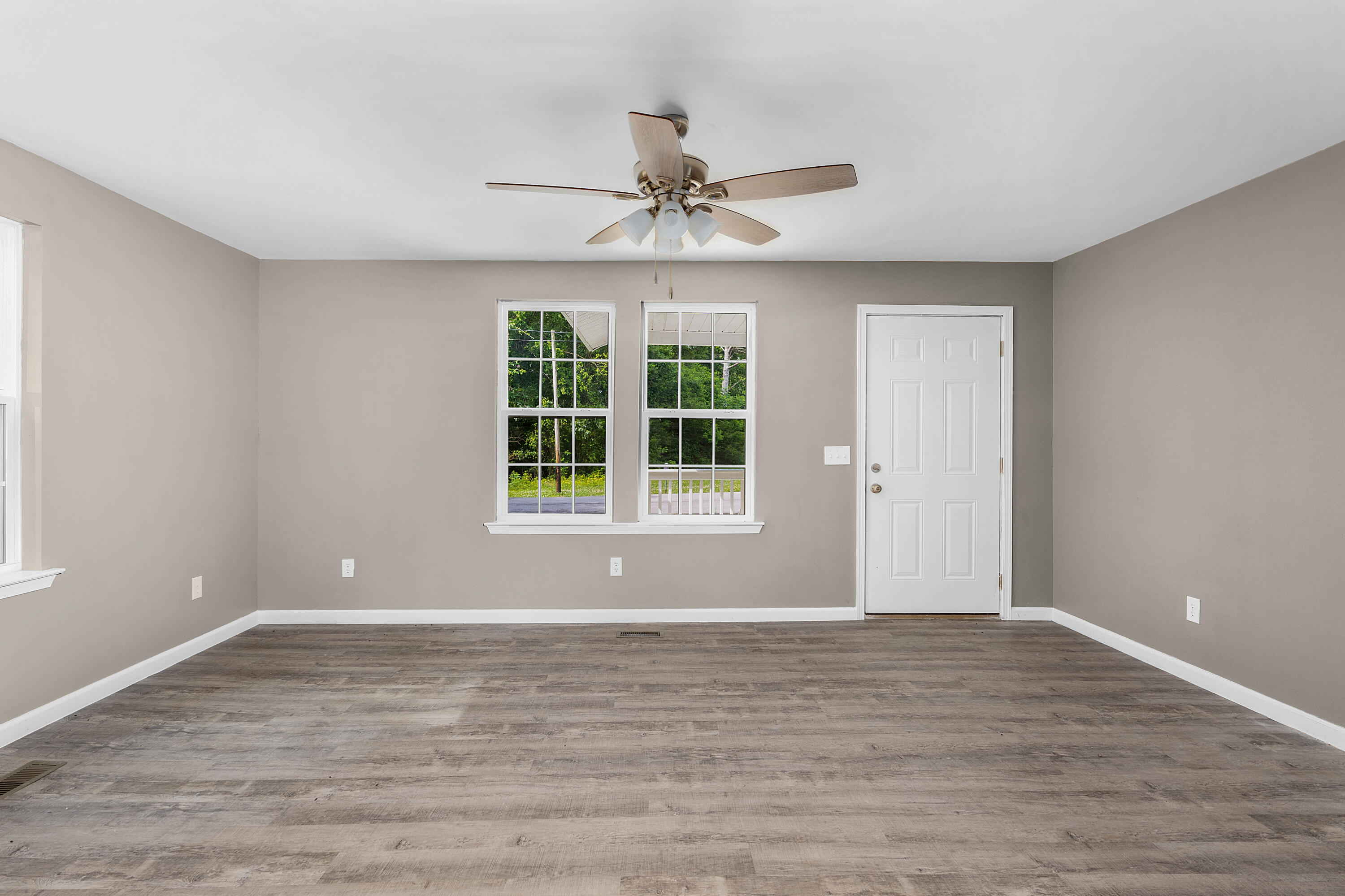 72 Pace Street, Trenton, Georgia image 4