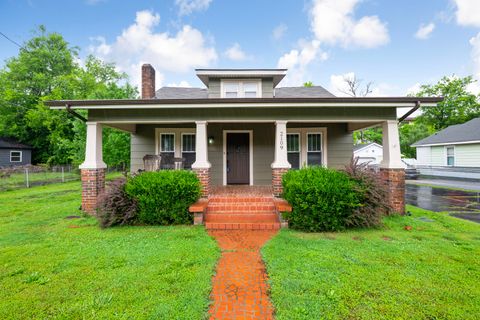 Photo of 2109 Lyndon Avenue, Chattanooga, TN 37415 (MLS # 1535348)