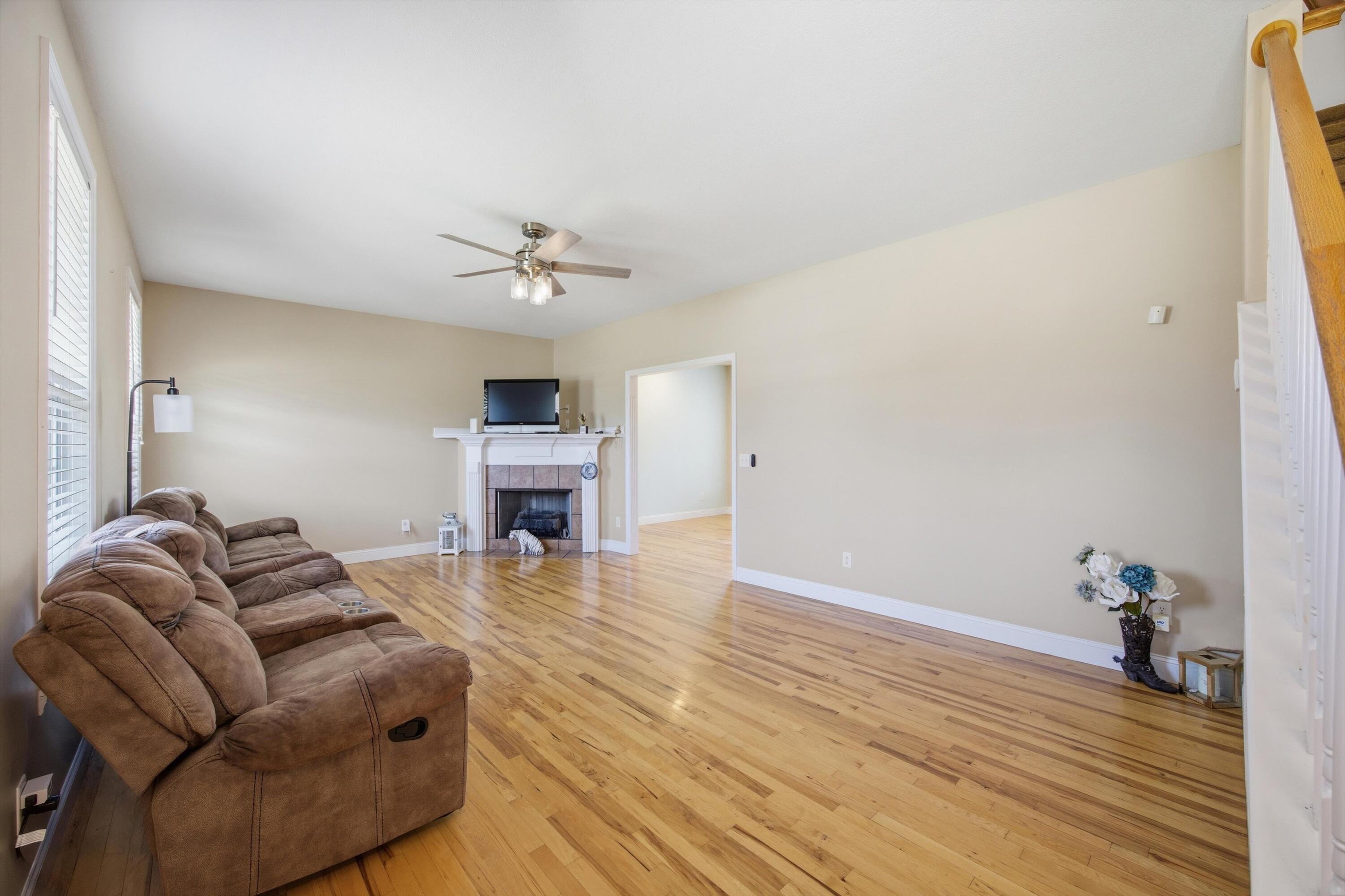 8455 Lexie Lane