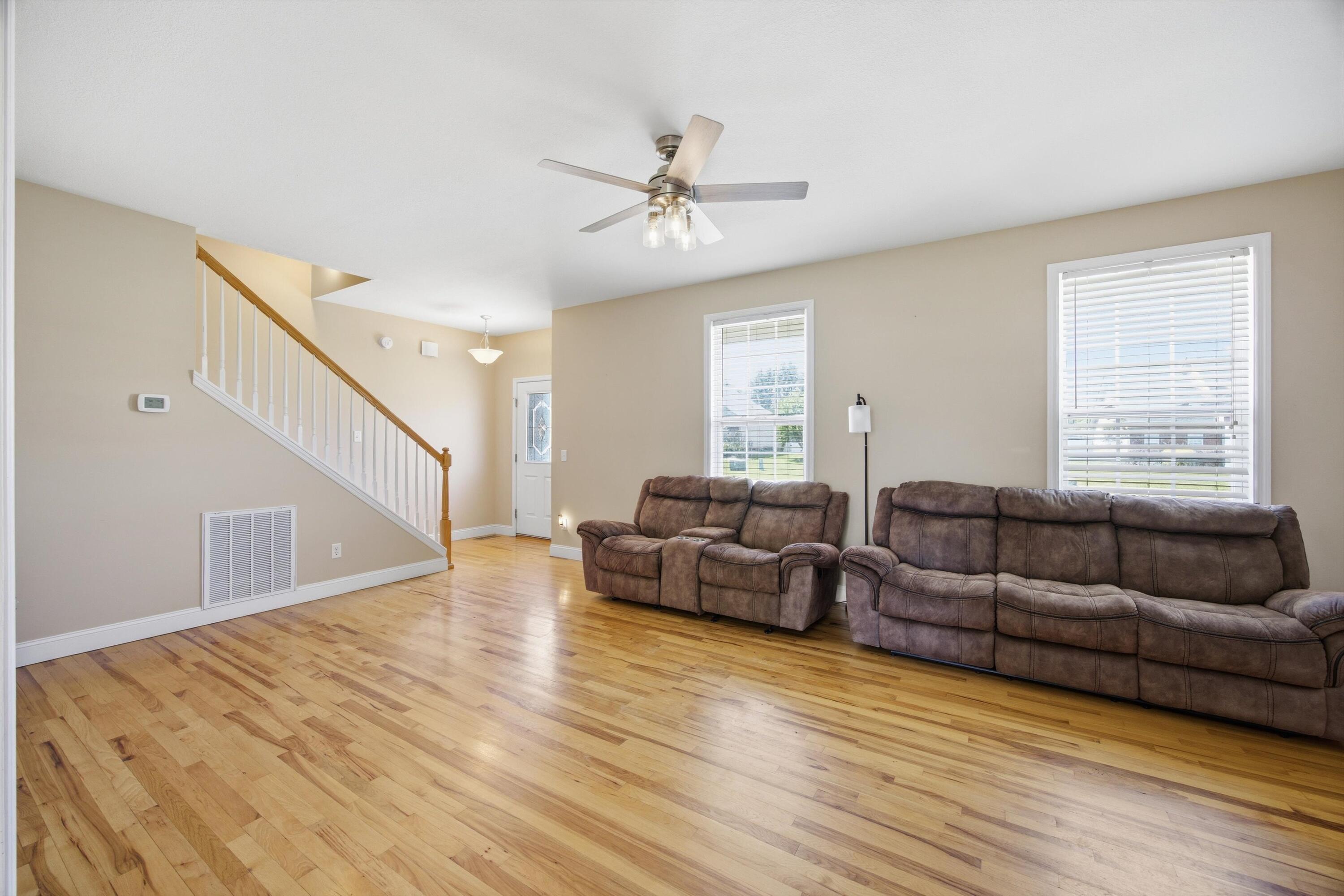 8455 Lexie Lane