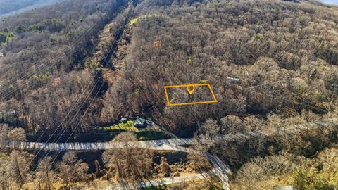 Photo of 4512 Cummings Highway, Chattanooga, TN 37419 (MLS # 1525429)