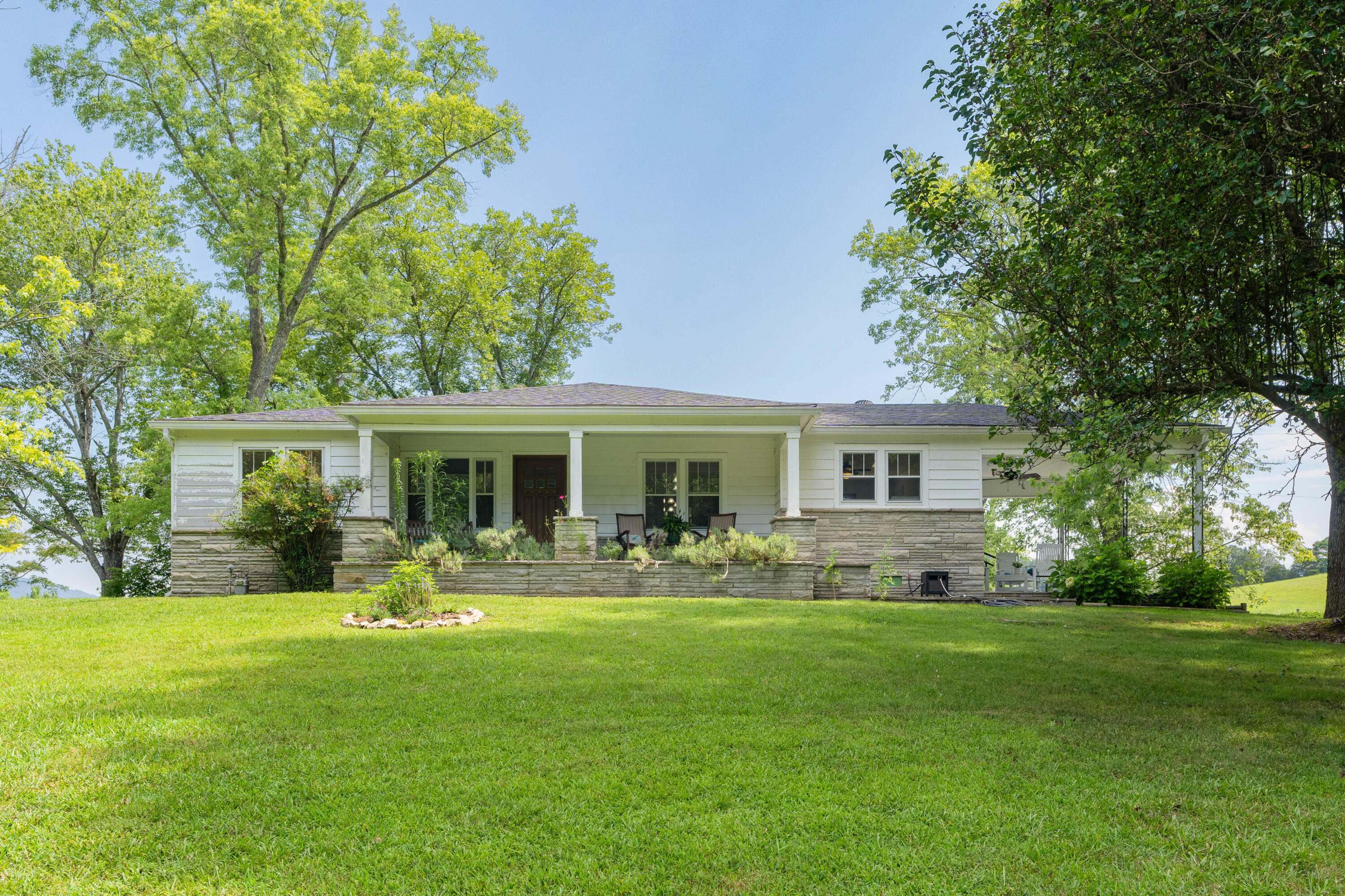 919 John Burch Road, Dunlap, Tennessee image 1