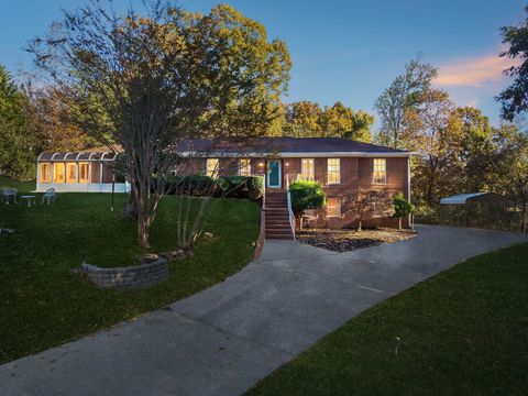 Photo of 6434 Waconda Point Road, Harrison, TN 37341 (MLS # 1510946)