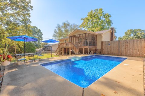 Photo of 1412 Asterwood Lane NW, Cleveland, TN 37312 (MLS # 1521480)