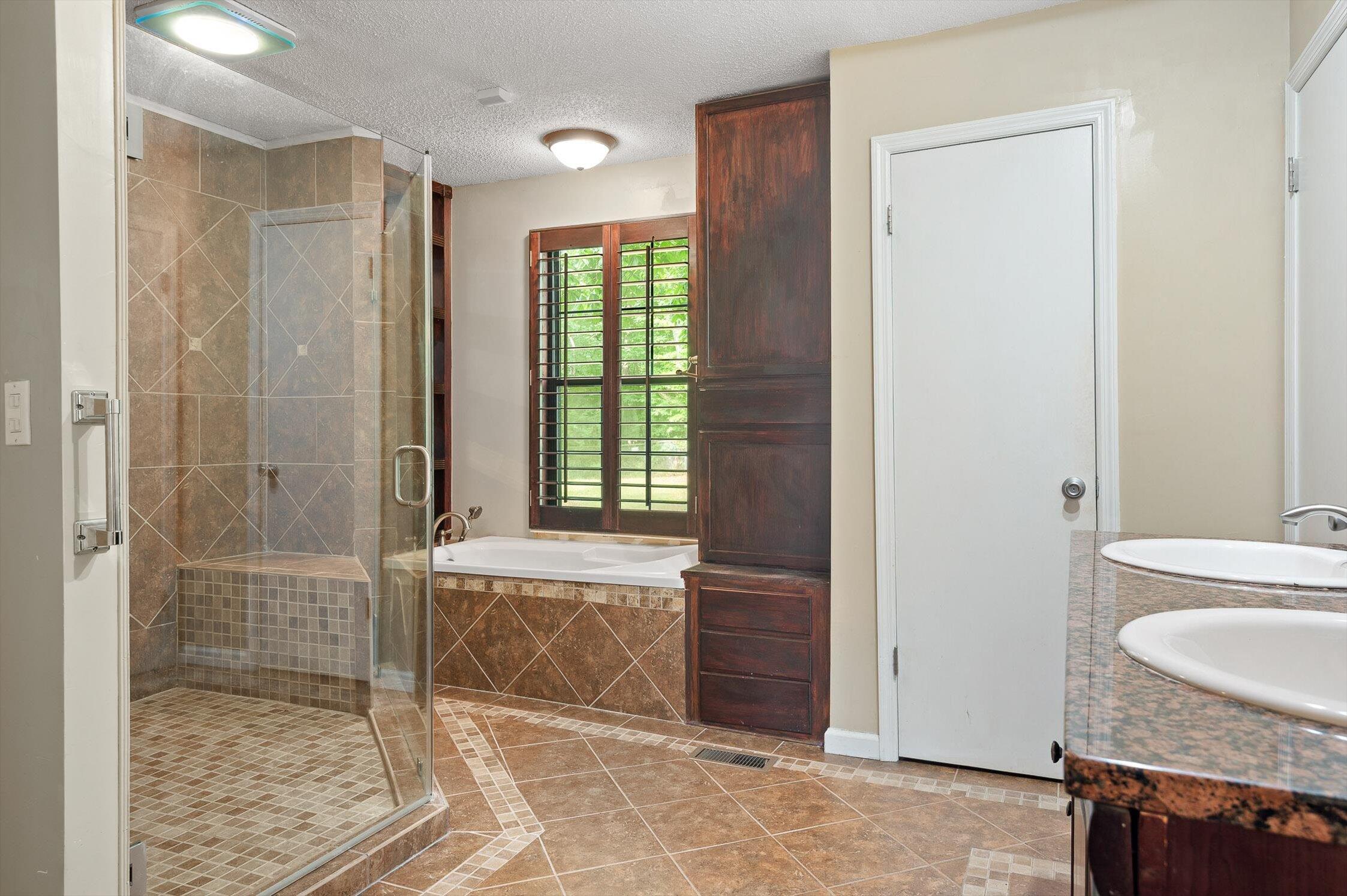2400 Cedar Creek Drive, Chattanooga, Tennessee image 32