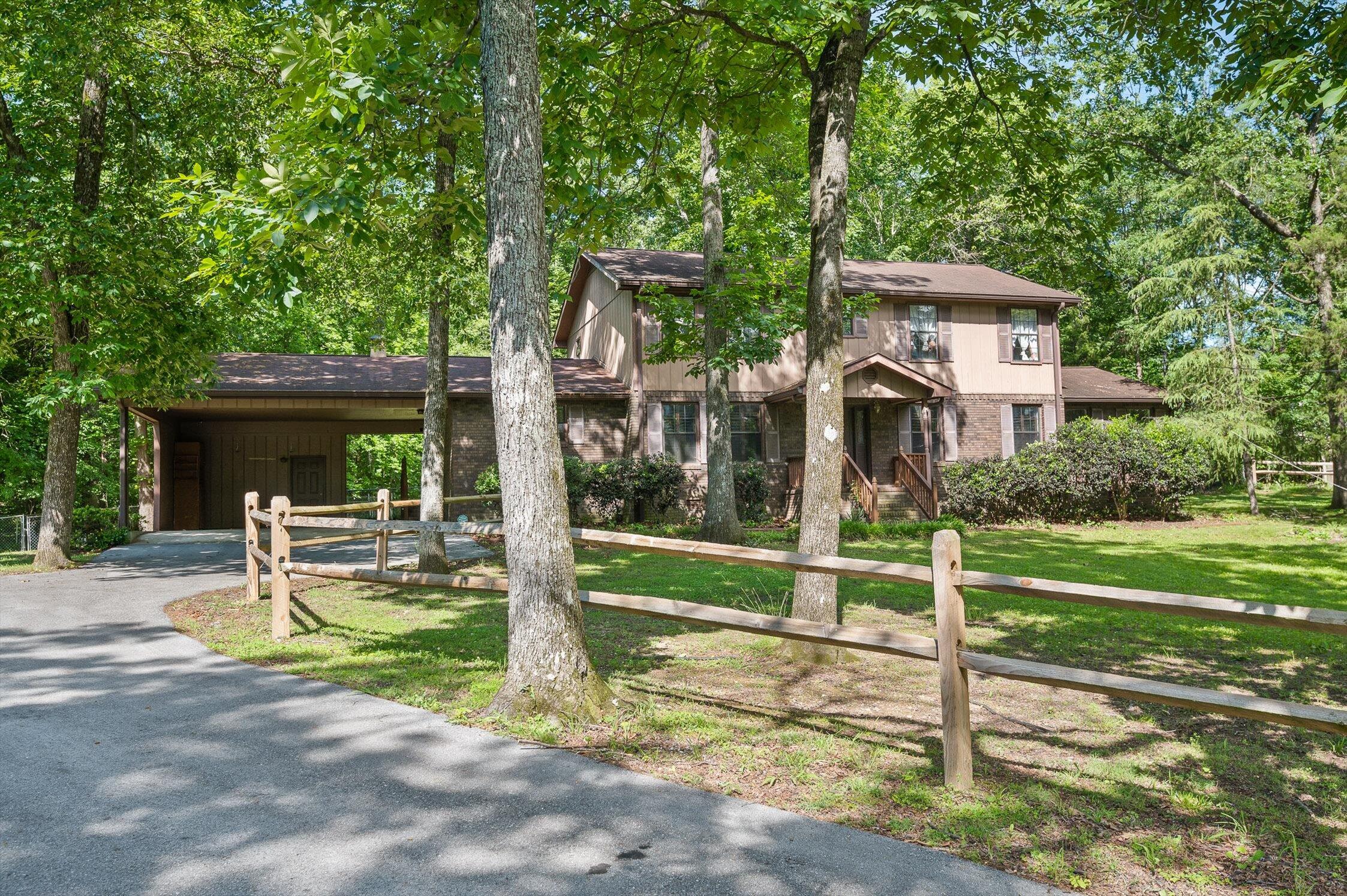 2400 Cedar Creek Drive, Chattanooga, Tennessee image 2