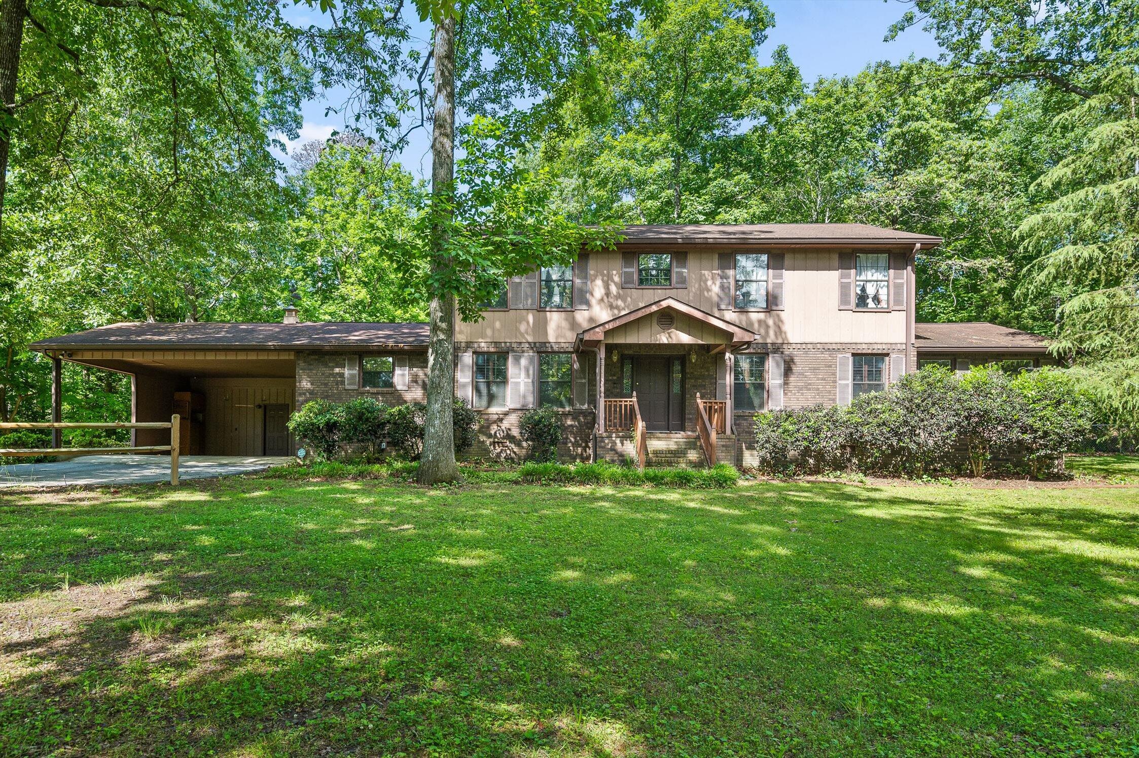 2400 Cedar Creek Drive, Chattanooga, Tennessee image 1